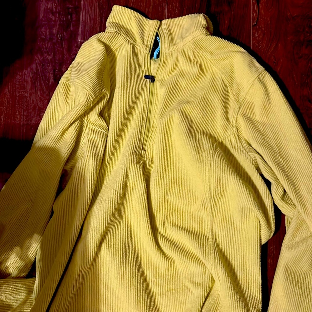 Lands End quarter zip pullover..  size L